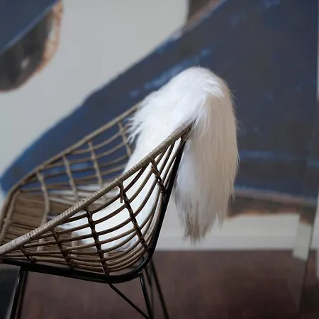 Reveille فندق مبيت وإفطار كليفي